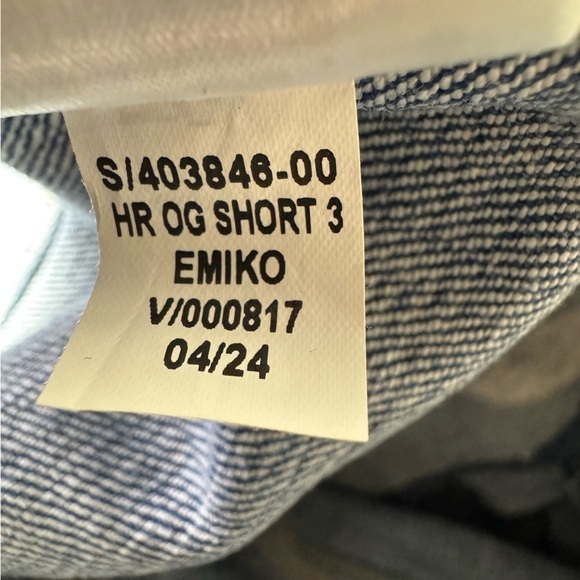 Old Navy High-Waisted OG Jean Shorts -- 3-inch inseam Size 20 NWT - Picture 7 of 8